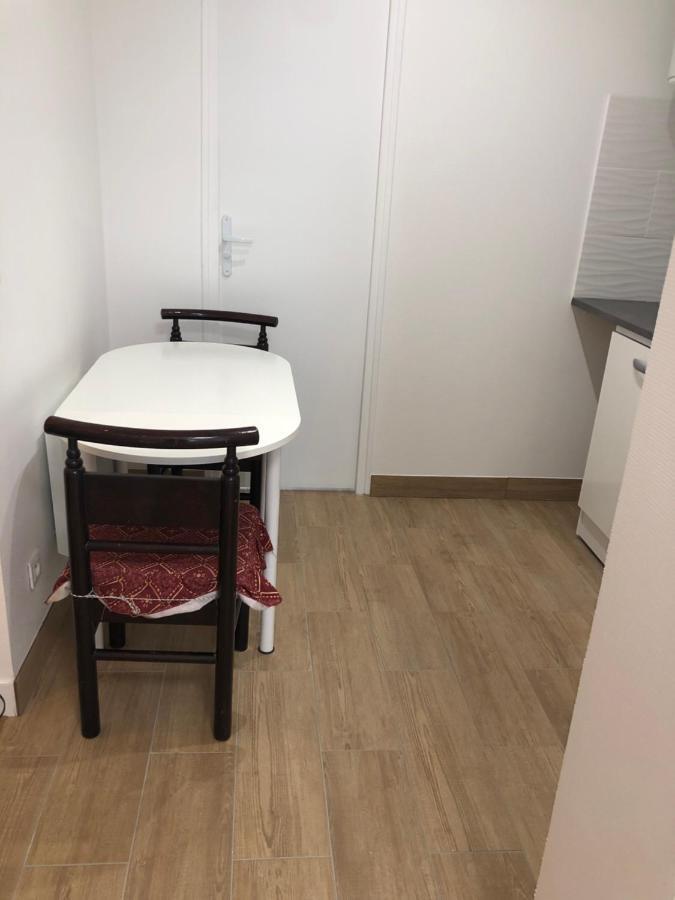 New Saint Maur-Logement Lovely Flat 32M2 ปารีส ภายนอก รูปภาพ